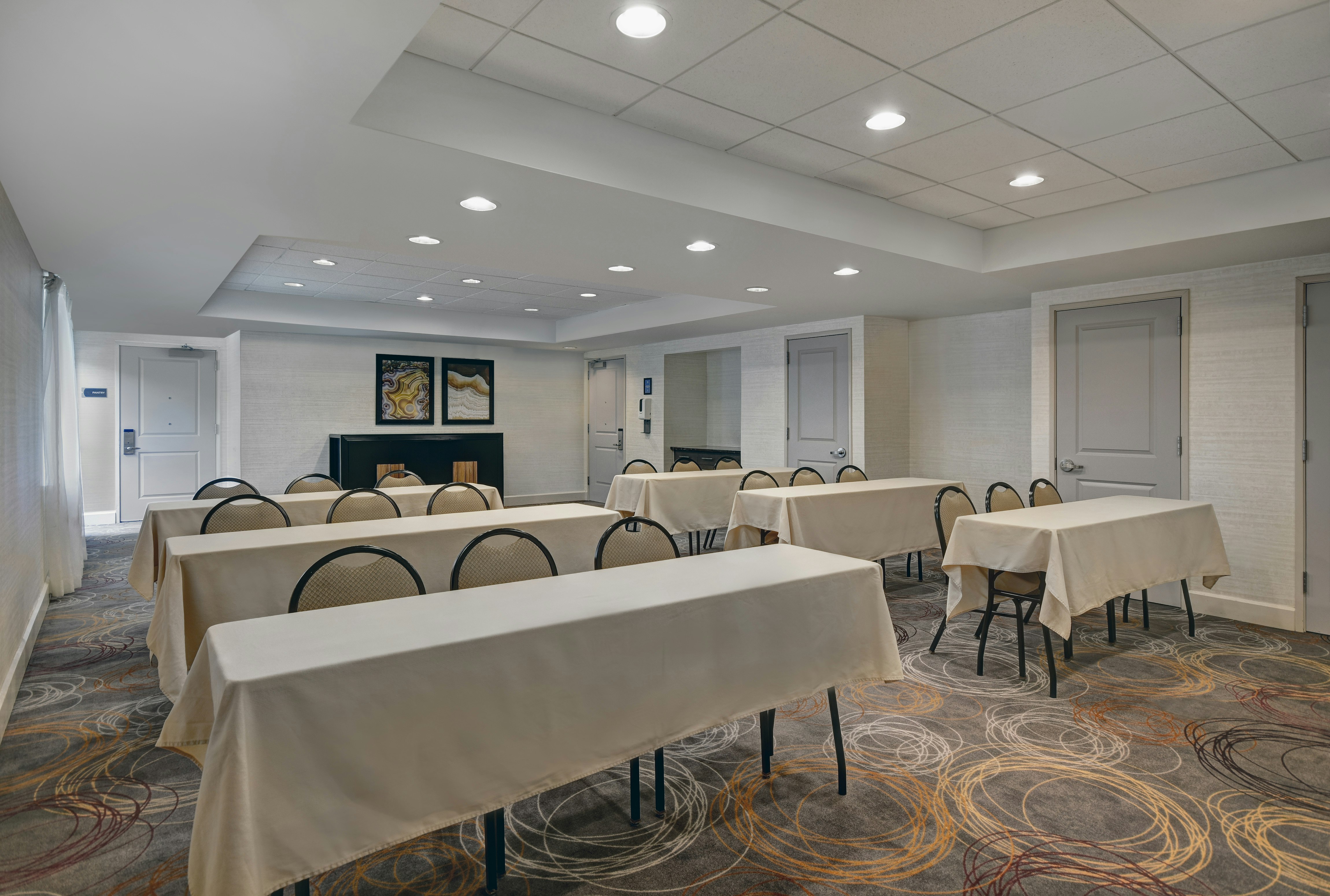 Homewood Suites by Hilton Eatontown 30/41