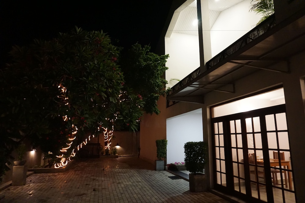 The Villa In Lavinia 9/57