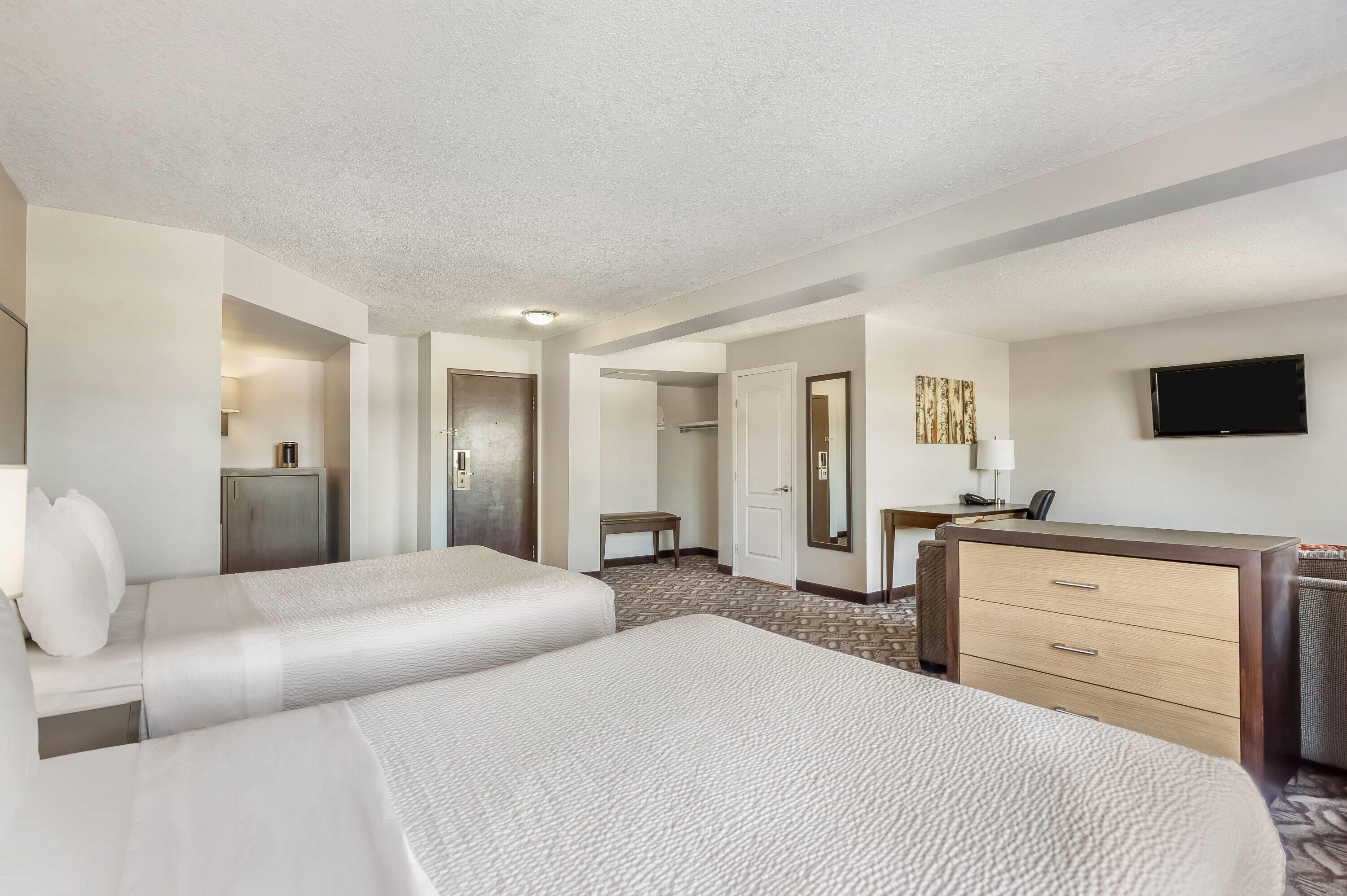 Studio, 2 Queen Beds