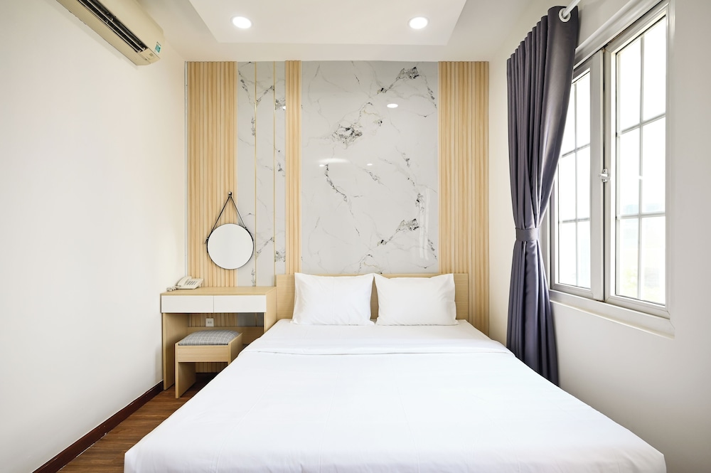 Sunrise Airport Hotel 27/51