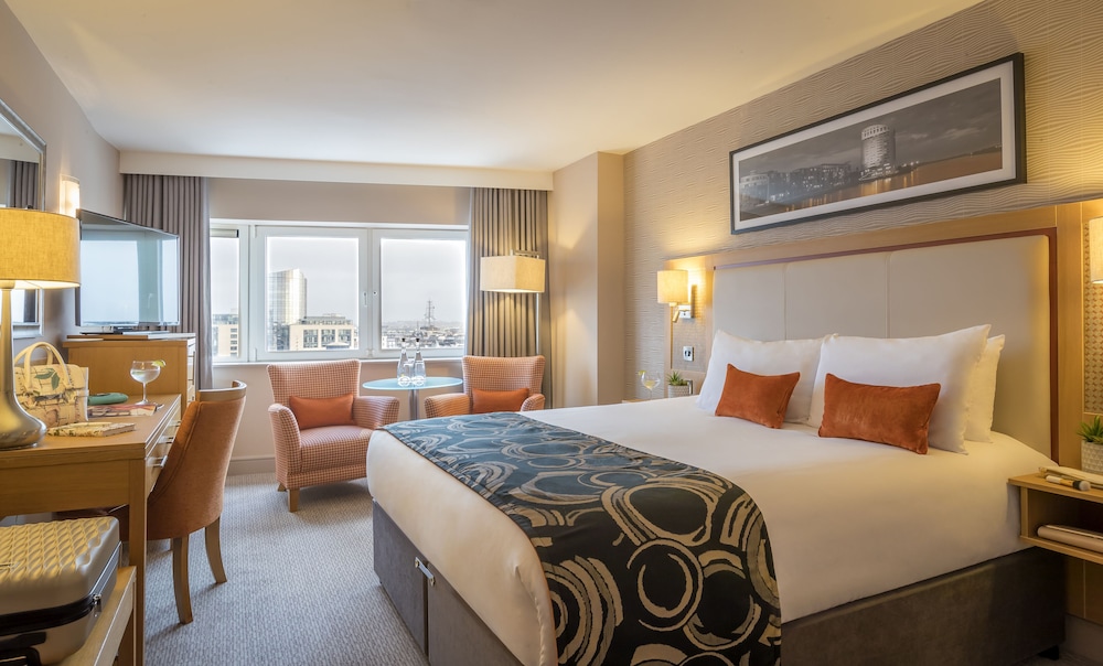 Clayton Hotel Limerick 6/45