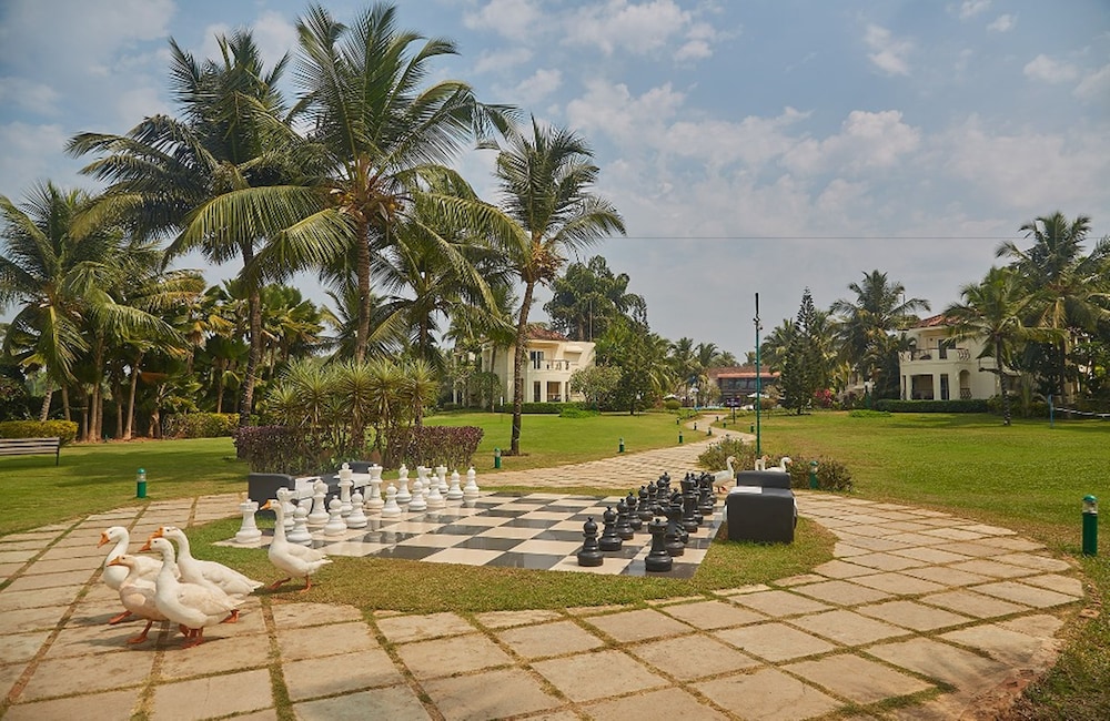 Royal Orchid Beach Resort & Spa, Goa 55/67
