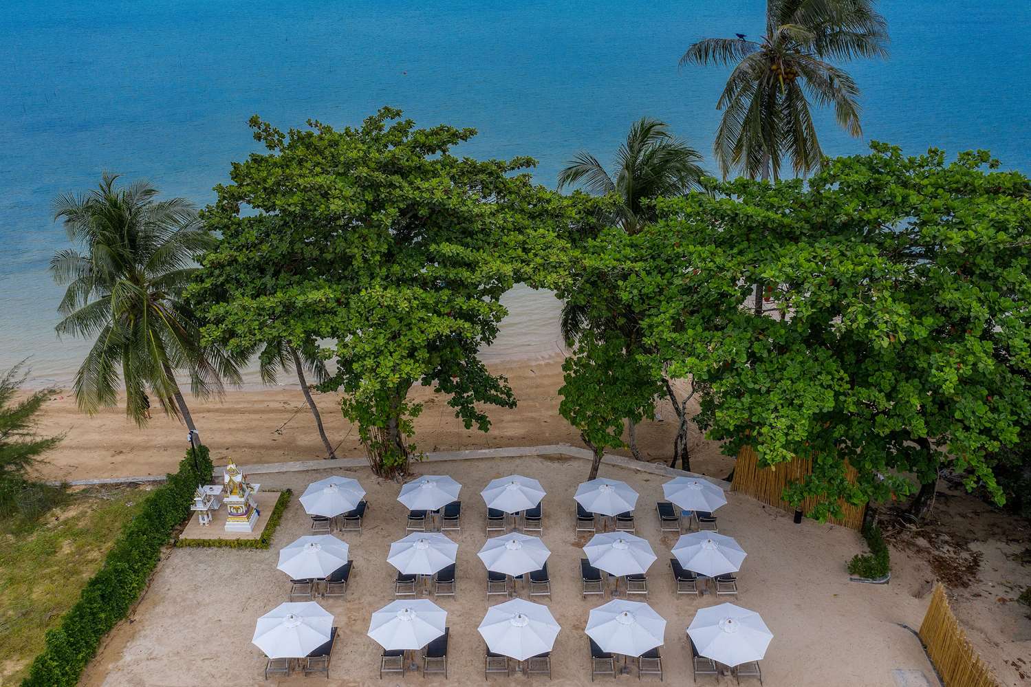 The Beachfront Hotel Phuket 16/19