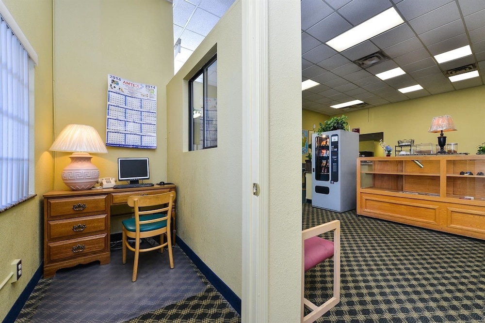 Americas Best Value Inn Prescott Valley 4/39