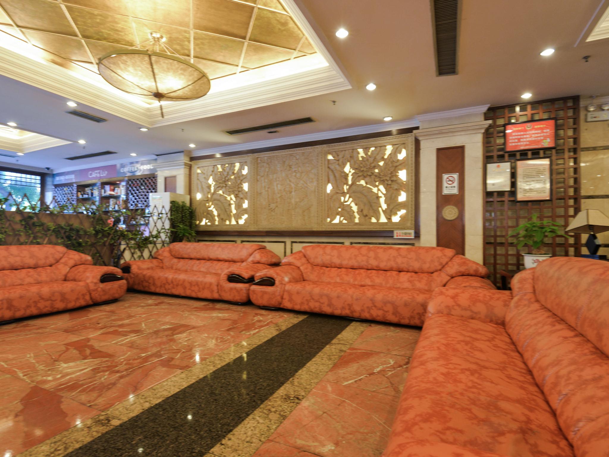 lobby
