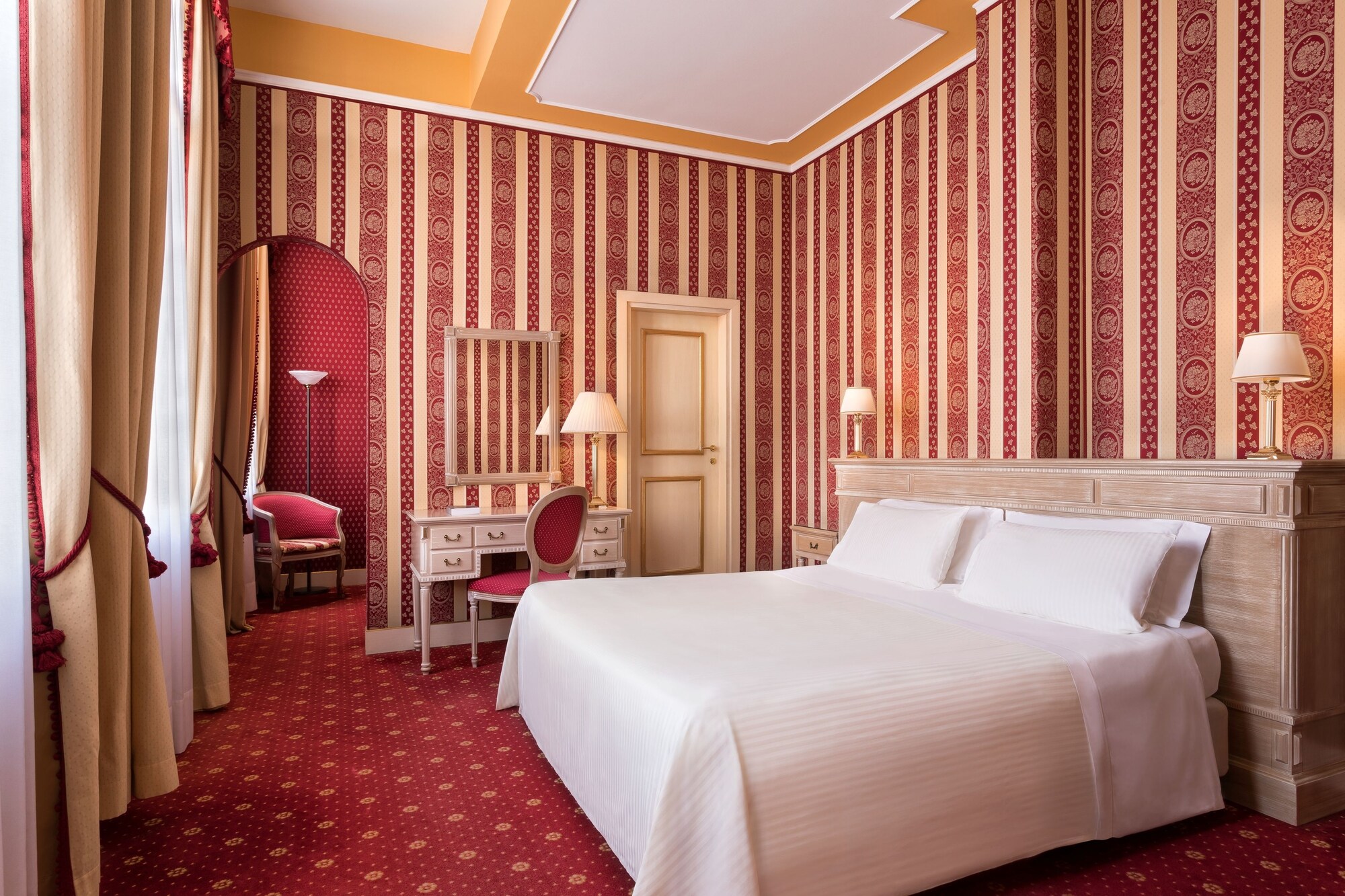 غرفة ديلوكس بسريرين منفصلين، Sina Palazzo Sant'angelo 6/8