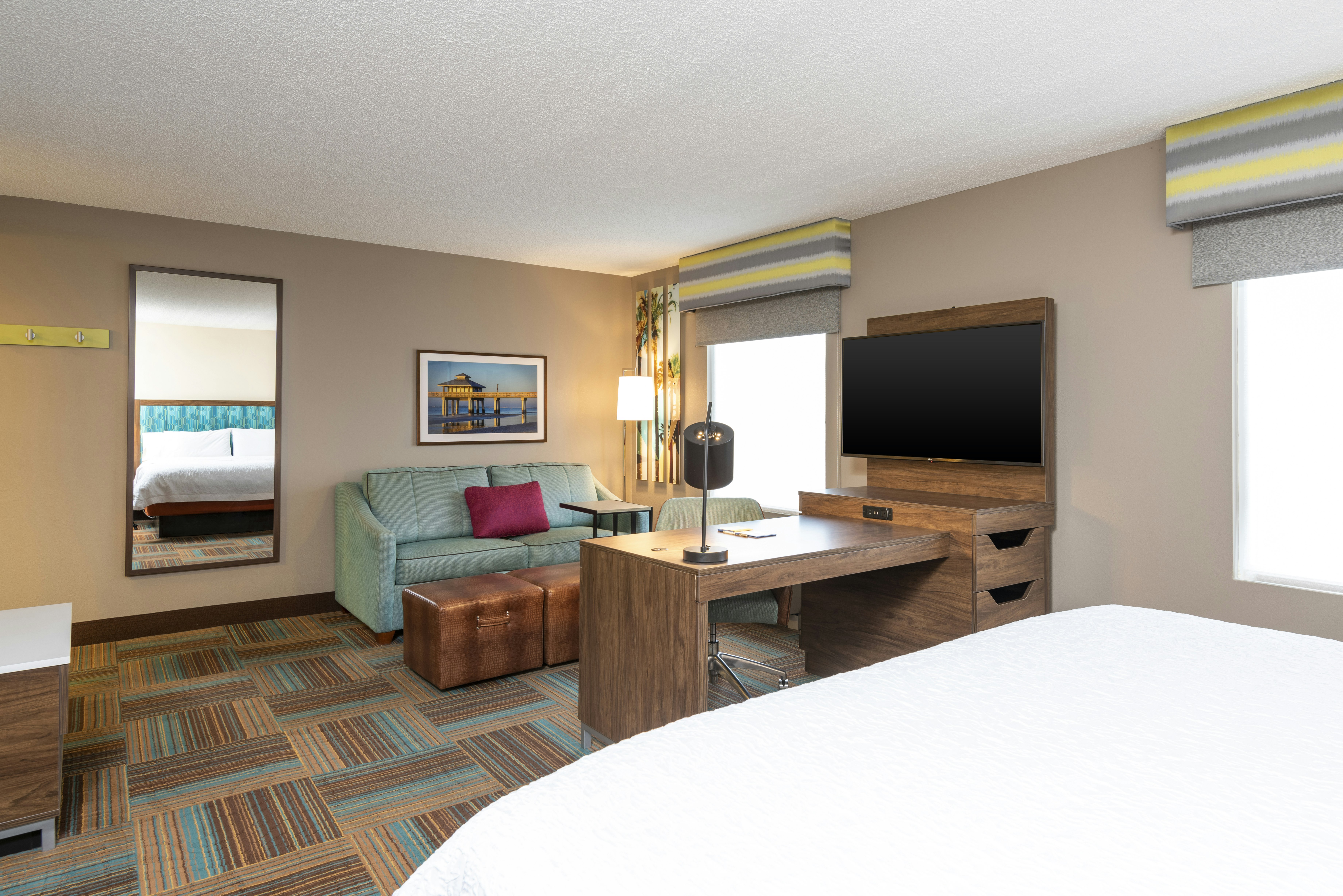 STUDIO, KING BED, ACCESSIBLE