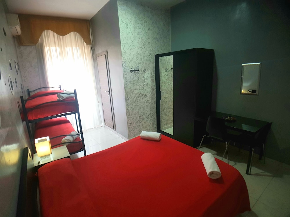 Hotel Ginevra 13/71