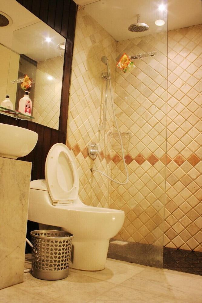Magnolia Hotel Jakarta 22/24