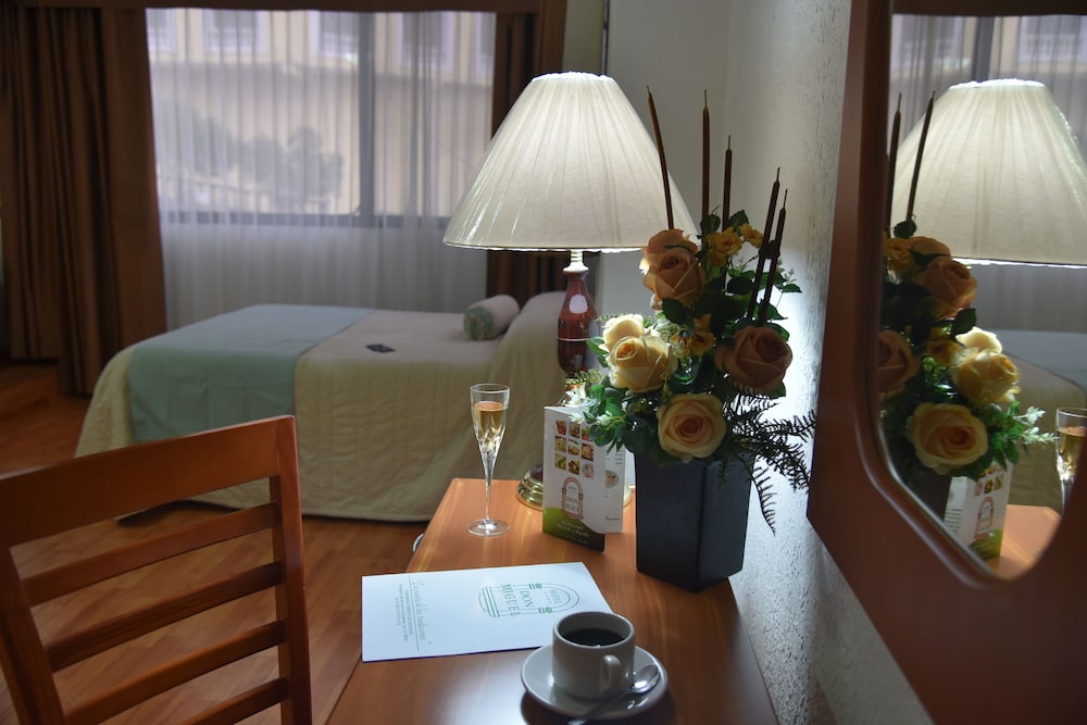 Hotel Don Miguel 60/72