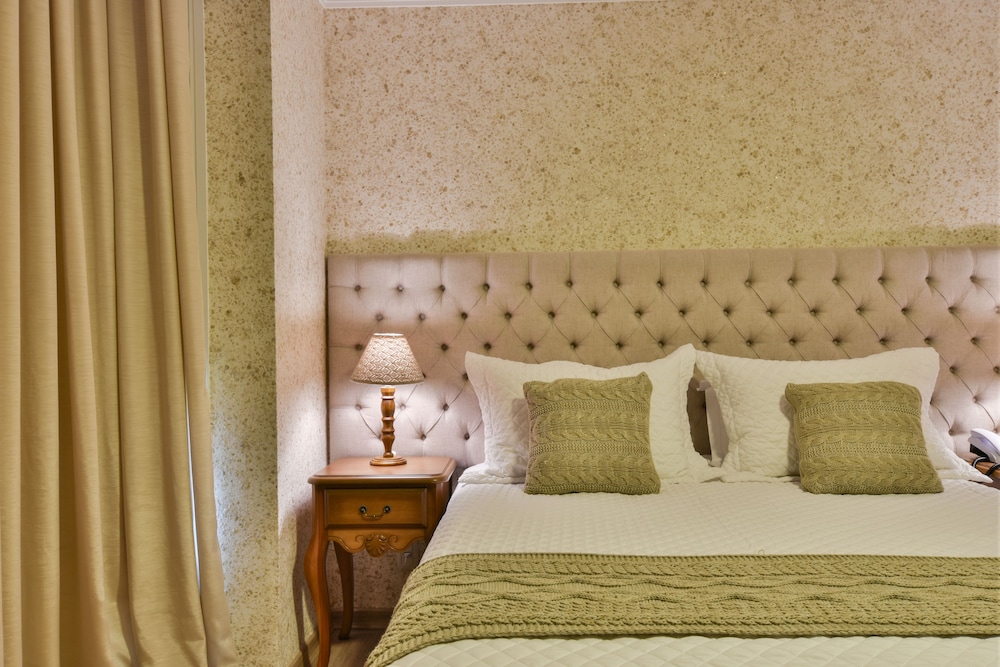 Micheline Hotel Tricot 40/71