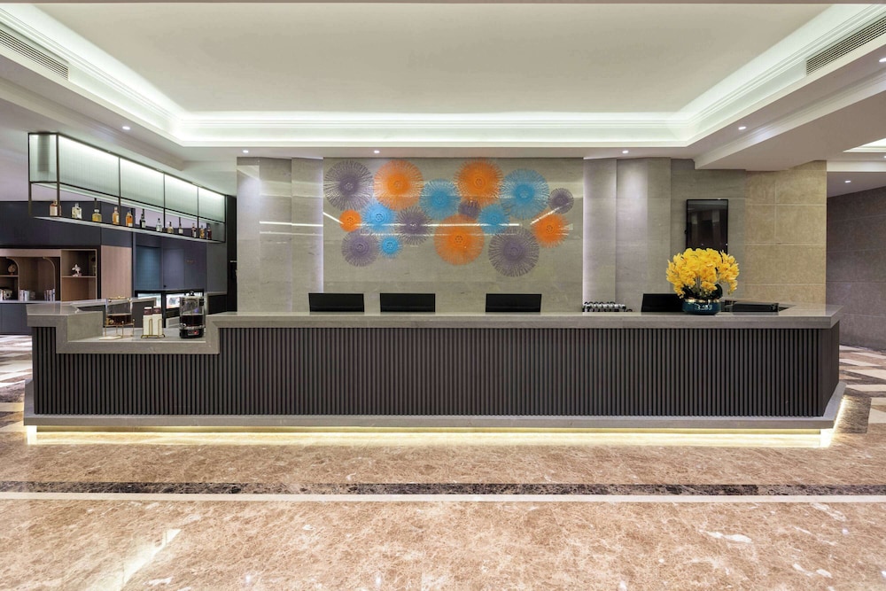 La Quinta by Wyndham Qionghai Yinhai 4/26