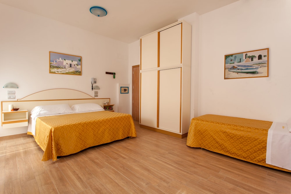 Hotel Vanni 6/39