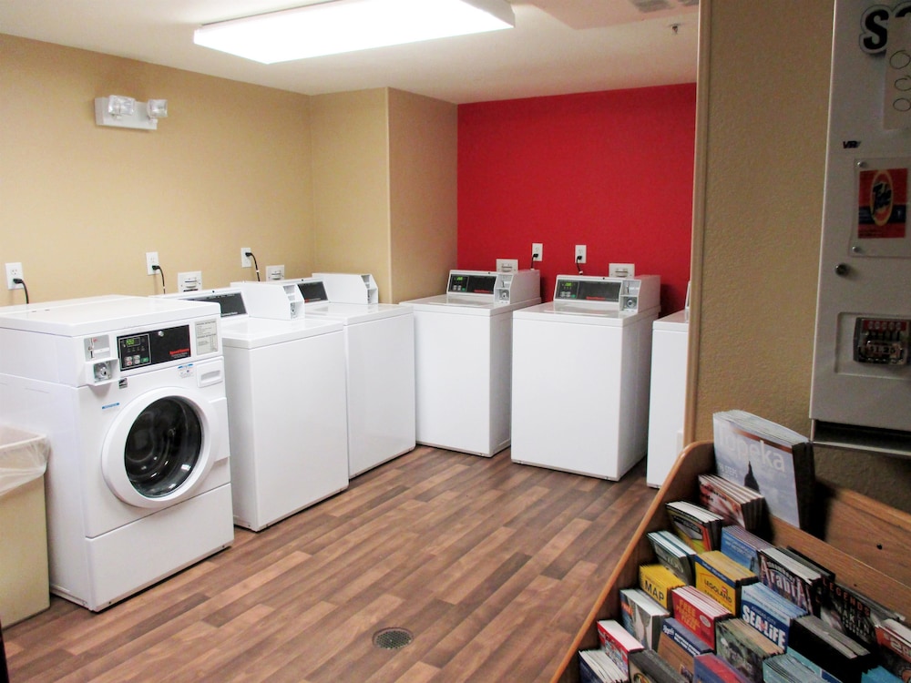 Extended Stay America Kansas City Country Club Plaza 4/22