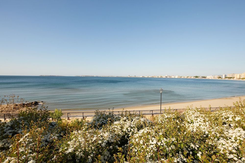 Alua Sunny Beach Resort & Spa 61/66