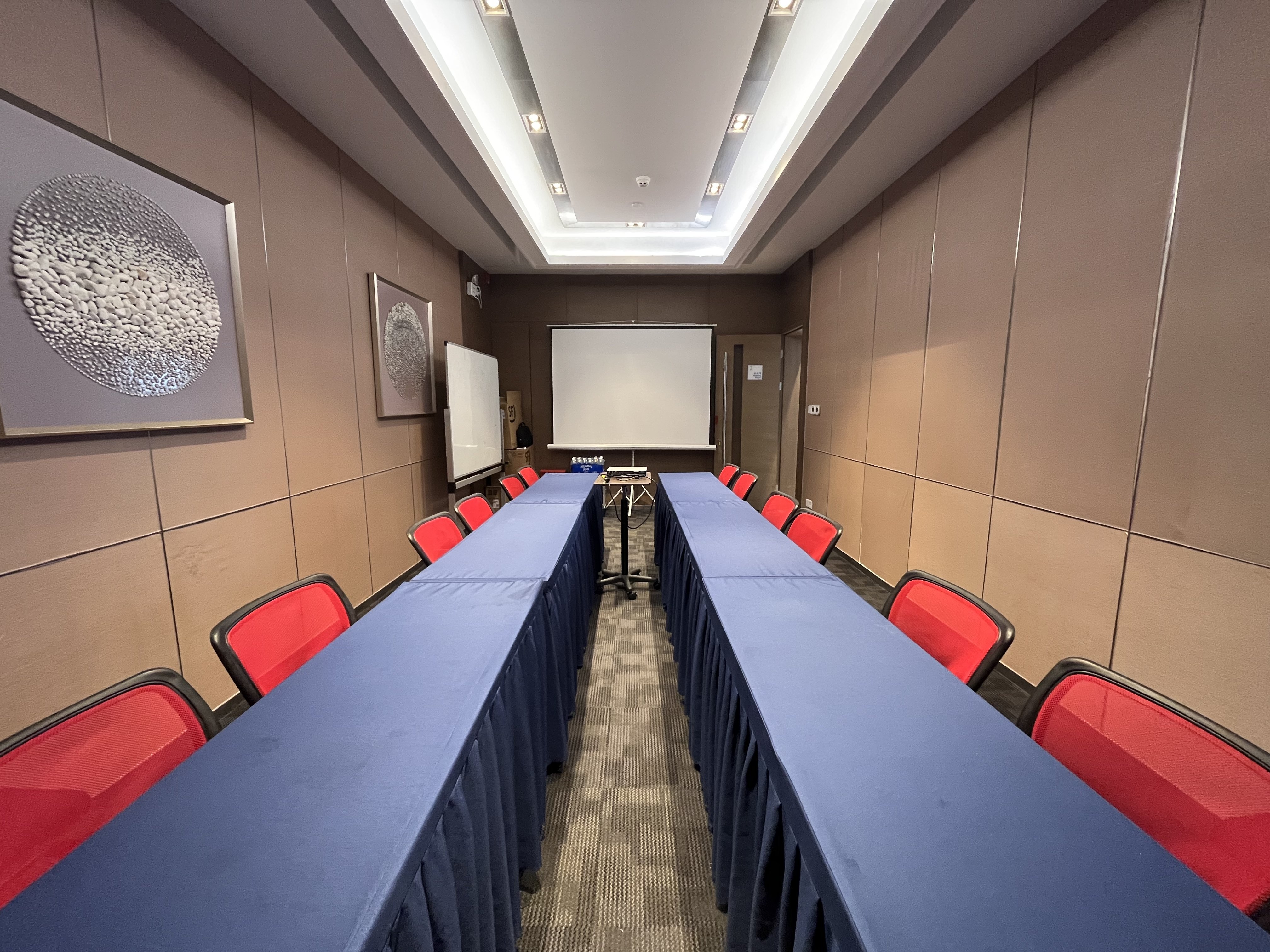 HOLIDAY INN EXPRESS SUZHOU INDUSTRIAL PARK 8/24