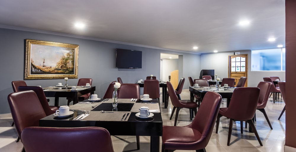 Hotel Egina Bogota 56/69