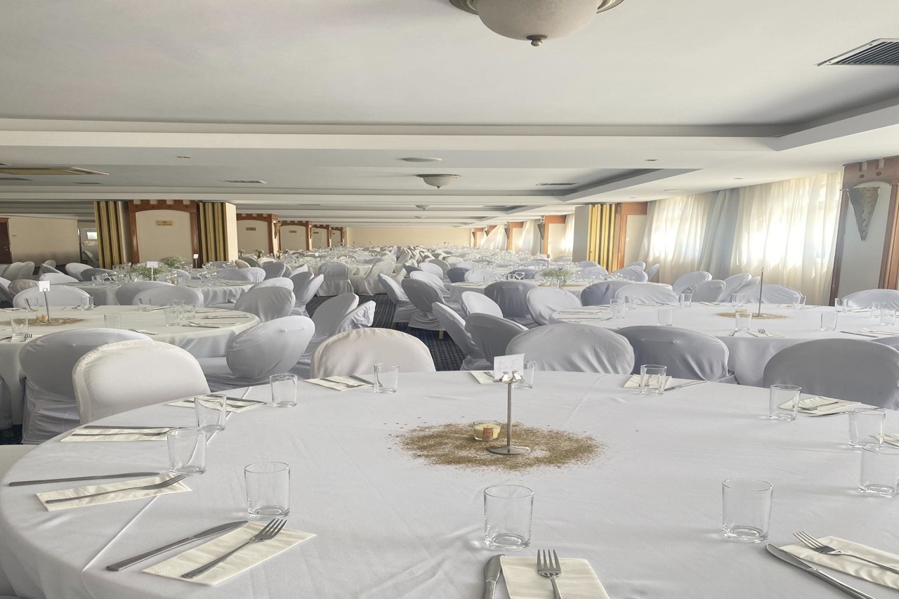 Navarria Hotel 46/50