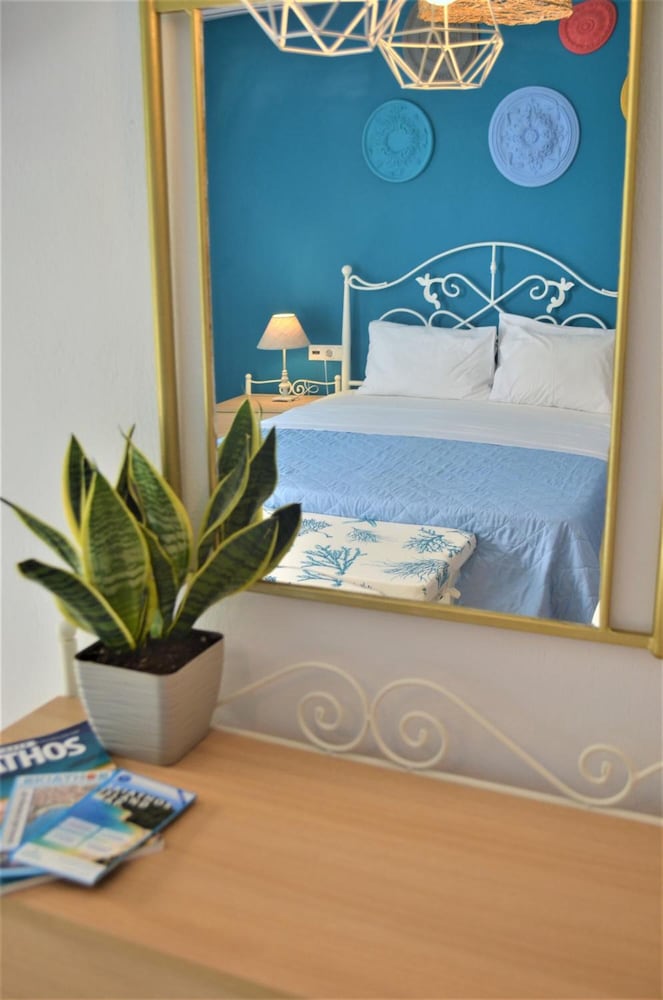 Kastro Hotel 3/50
