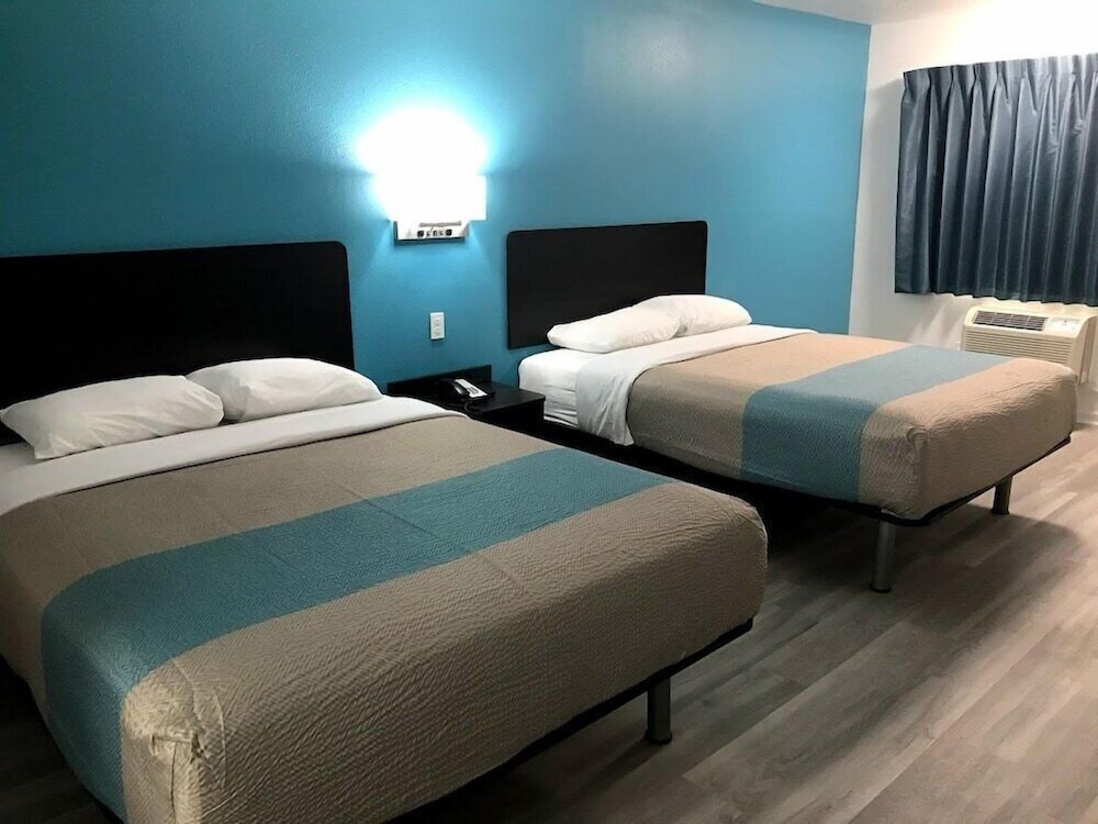 Motel6 Metropolis, IL 21/42