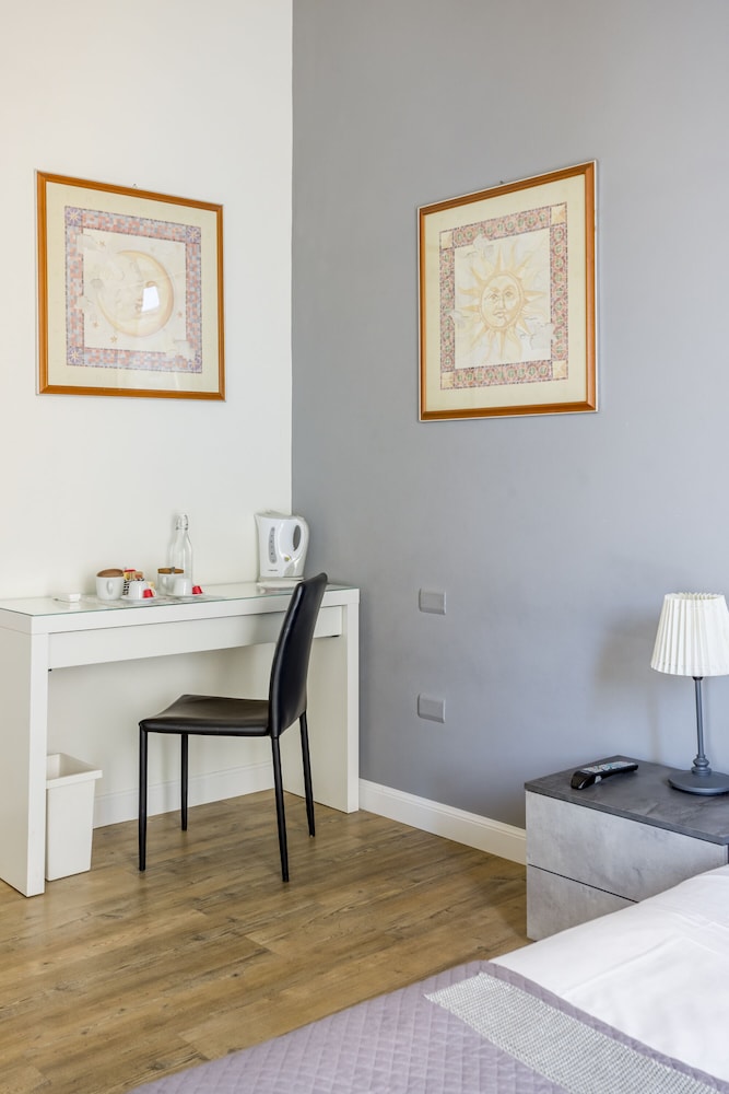 Amoroma Suite 50/50