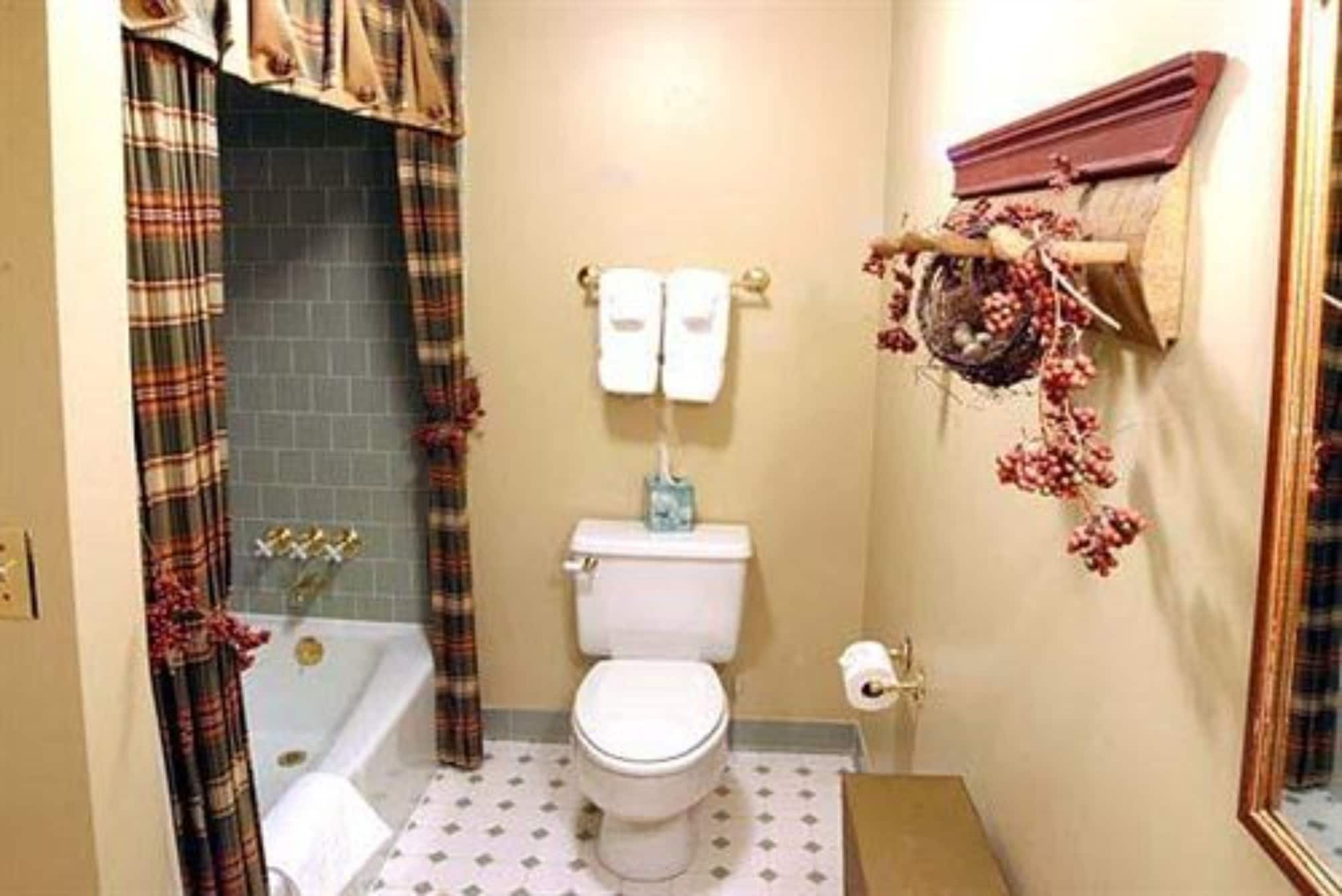 Family Suite, Suite, Queen Bed
