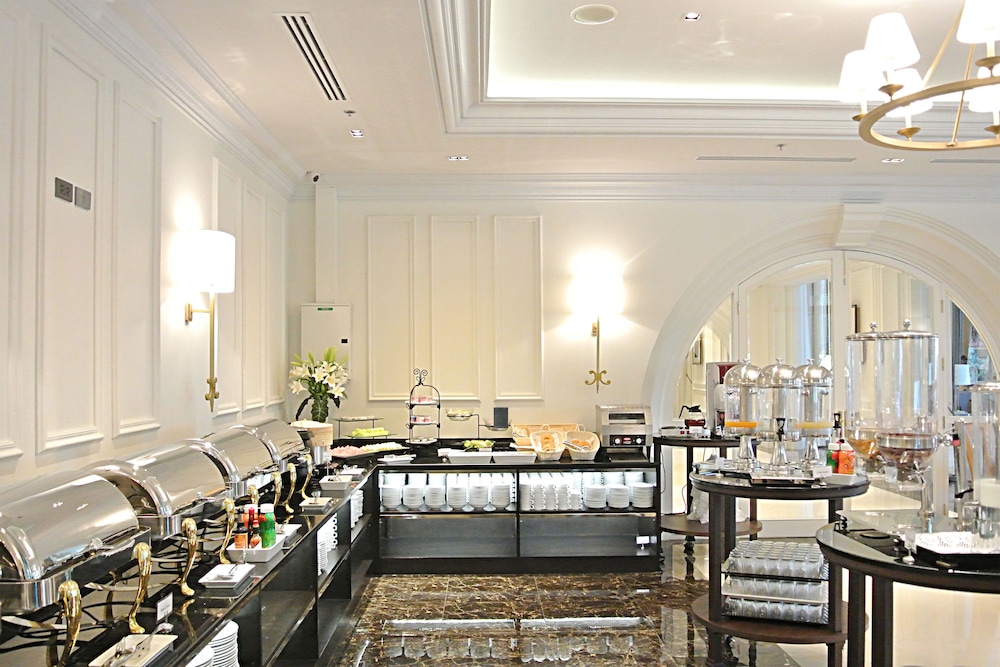 SN PLUS HOTEL 29/44