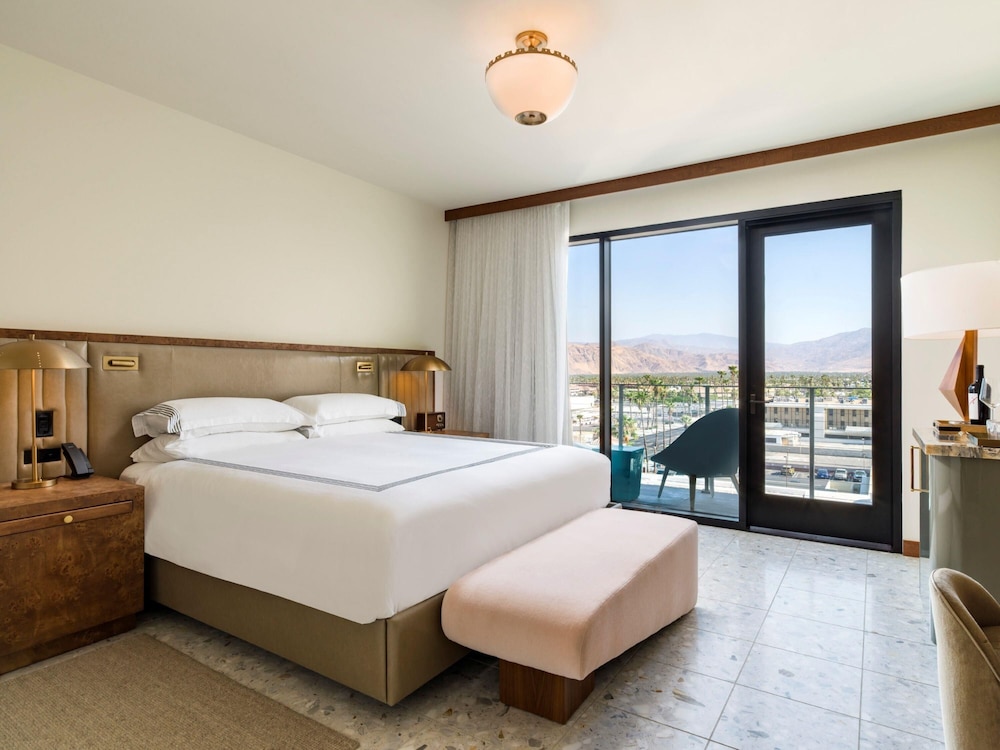 Thompson Palm Springs By Hyatt 12/48