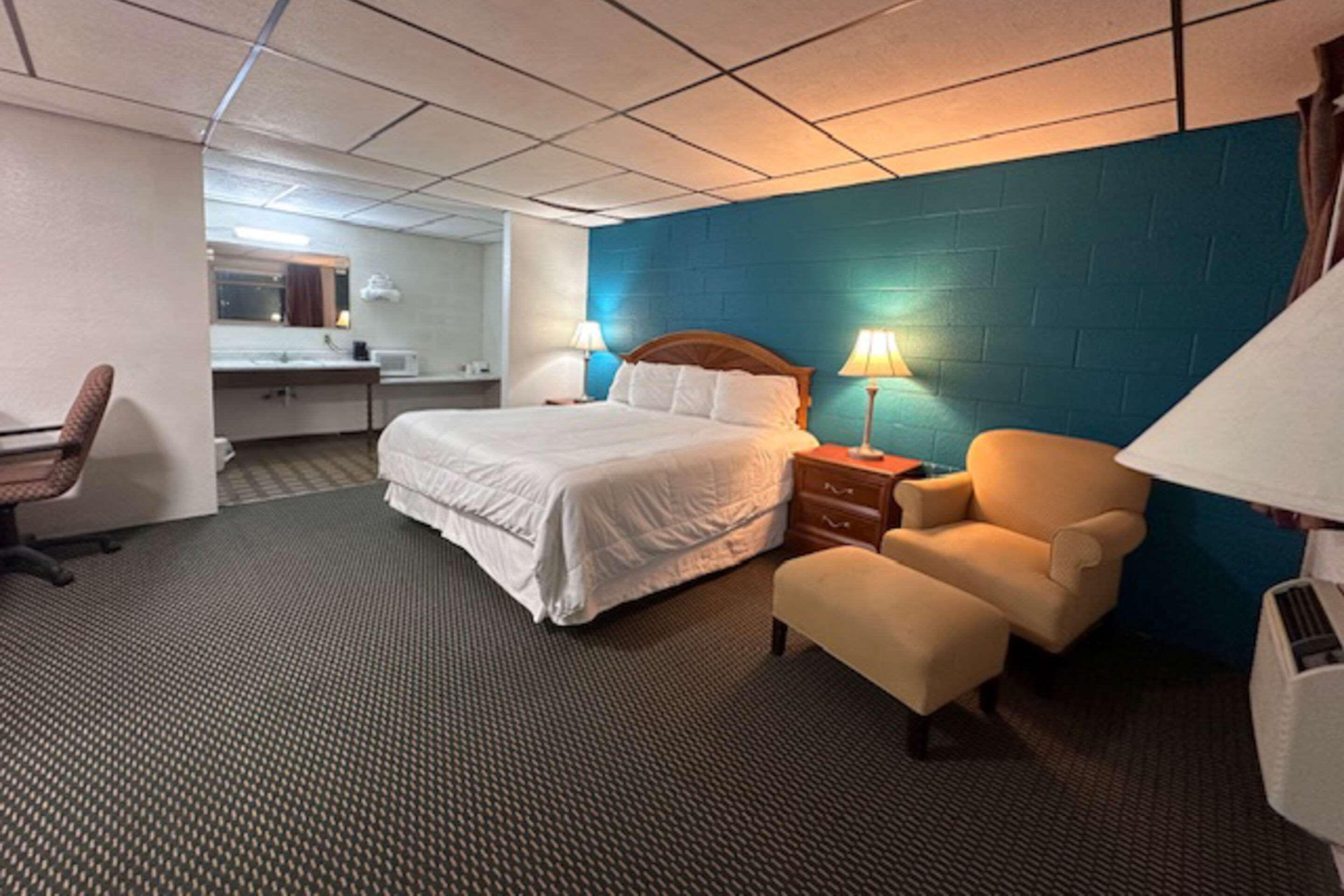 Room, King Bed
