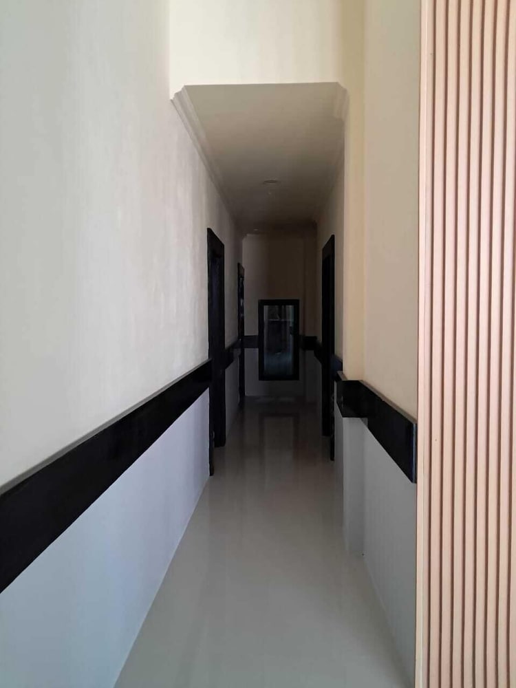 Collection O Balikpapan Near Balikpapan Super Block Formerly City Inn Hotel 30/37