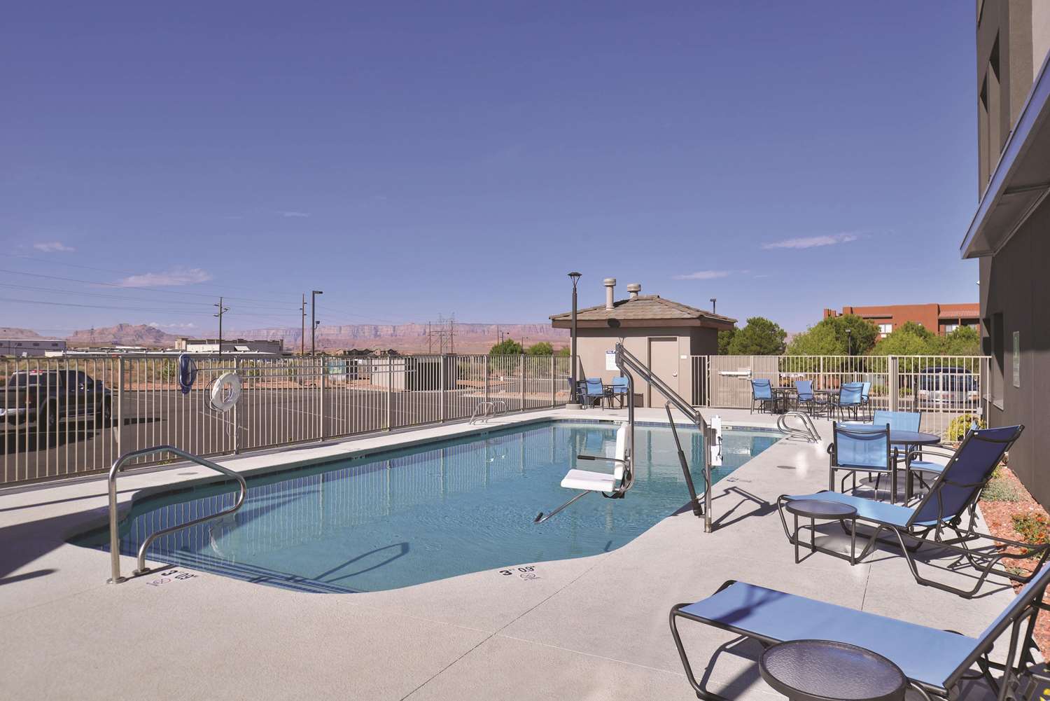 La Quinta Inn And Suites Page At Lake Powell 34/51