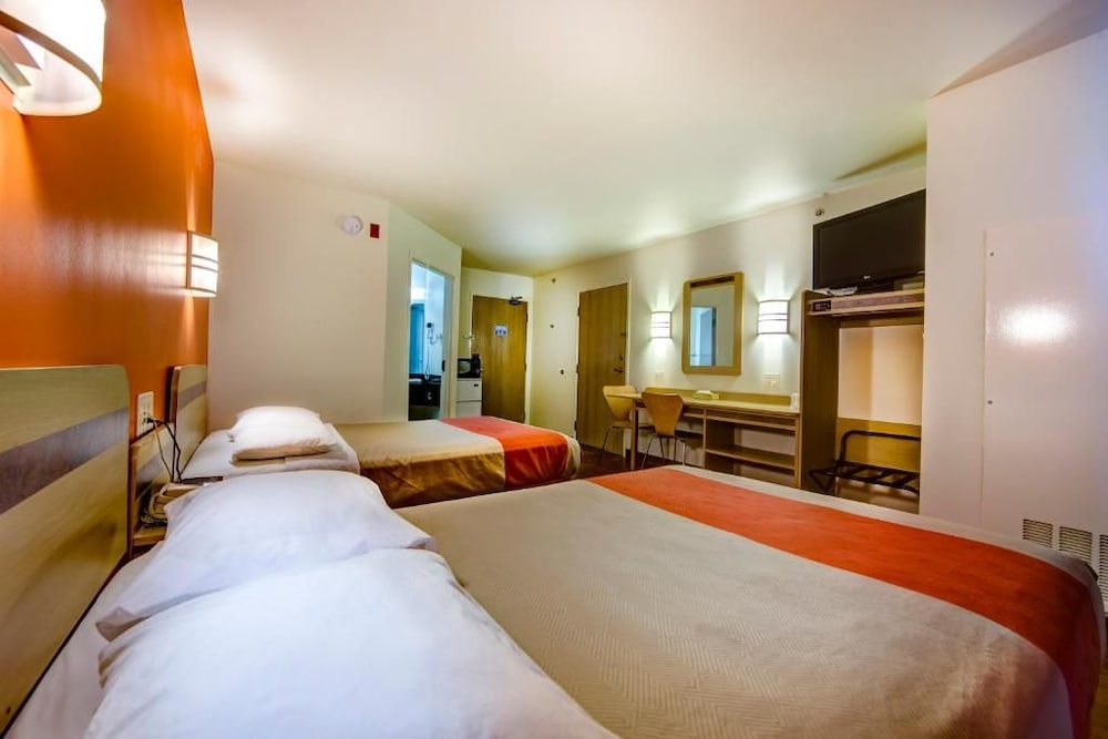 Motel6 Burlington On - Toronto West - Oakville 27/61