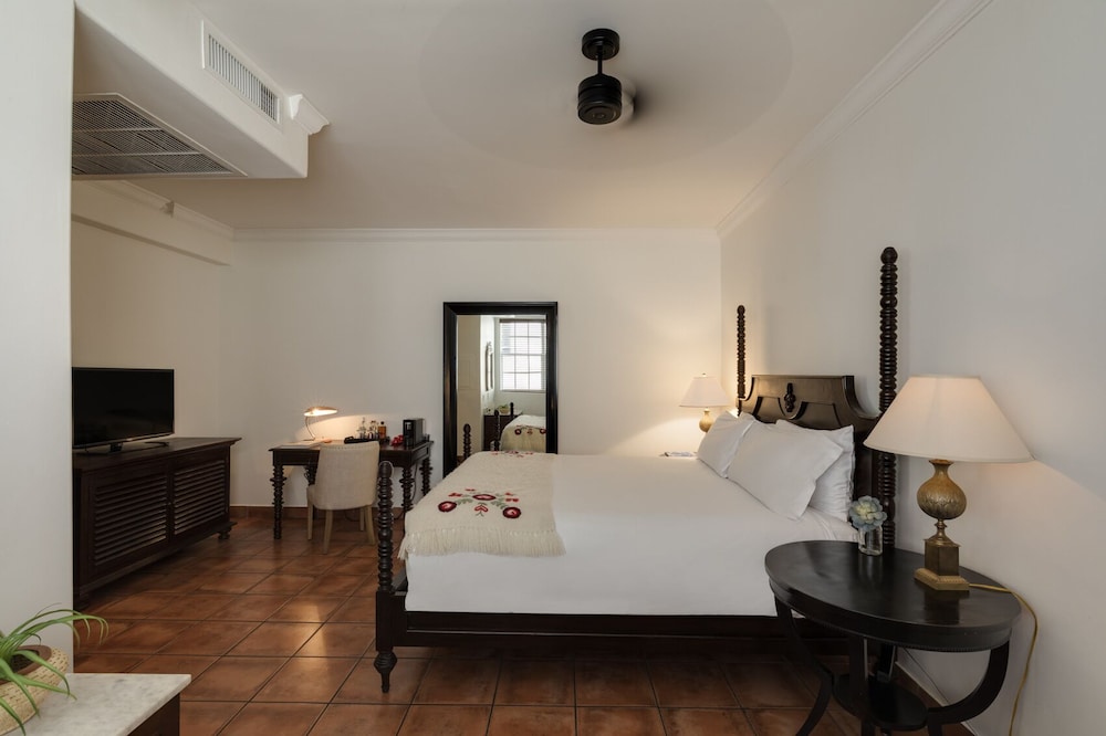 Casa Faena Hotel 40/67