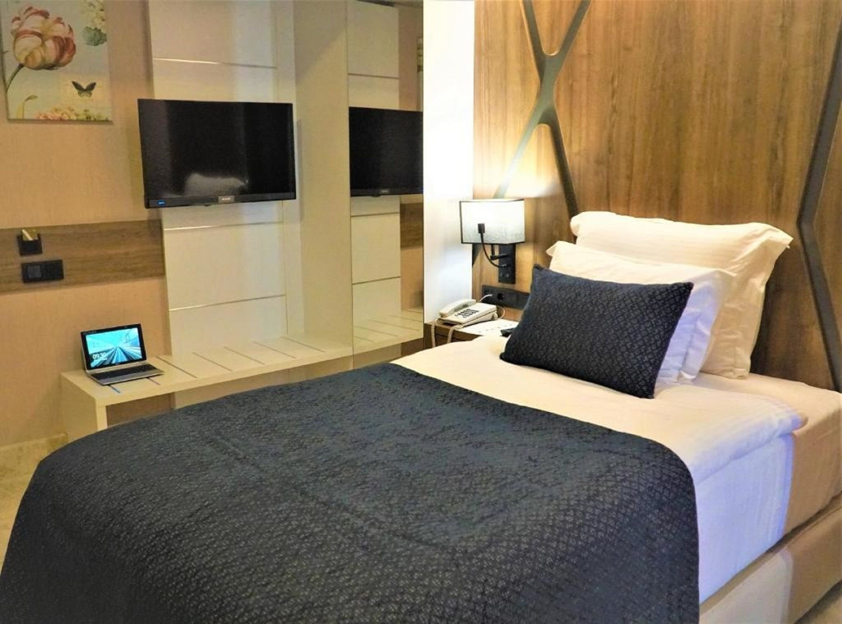 Extenso Hotel 38/47