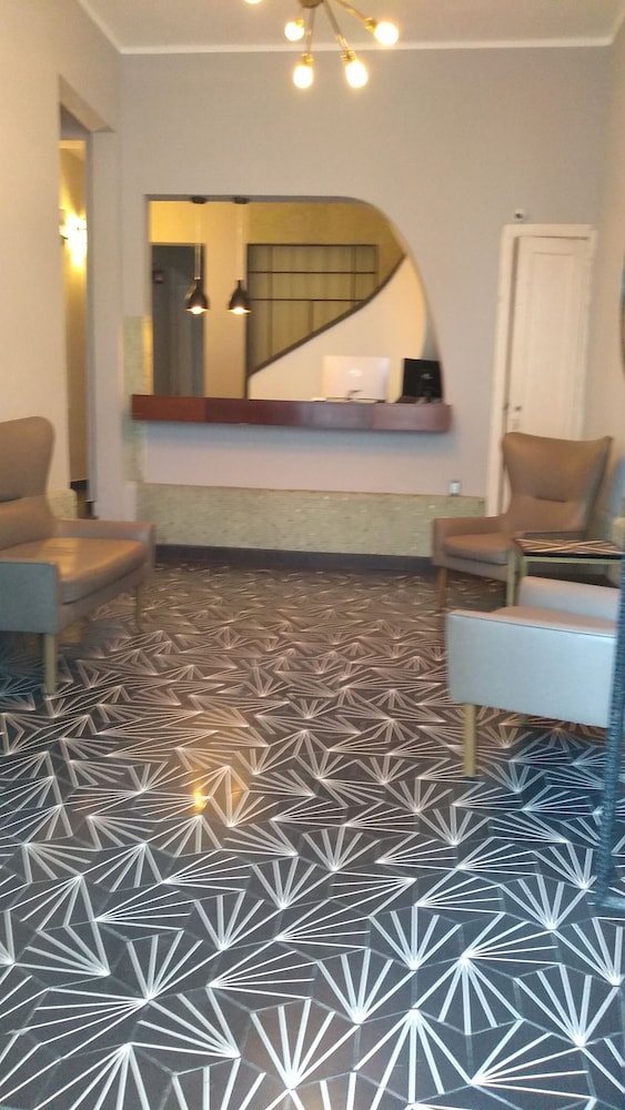 Hostal Alcazar 9/50