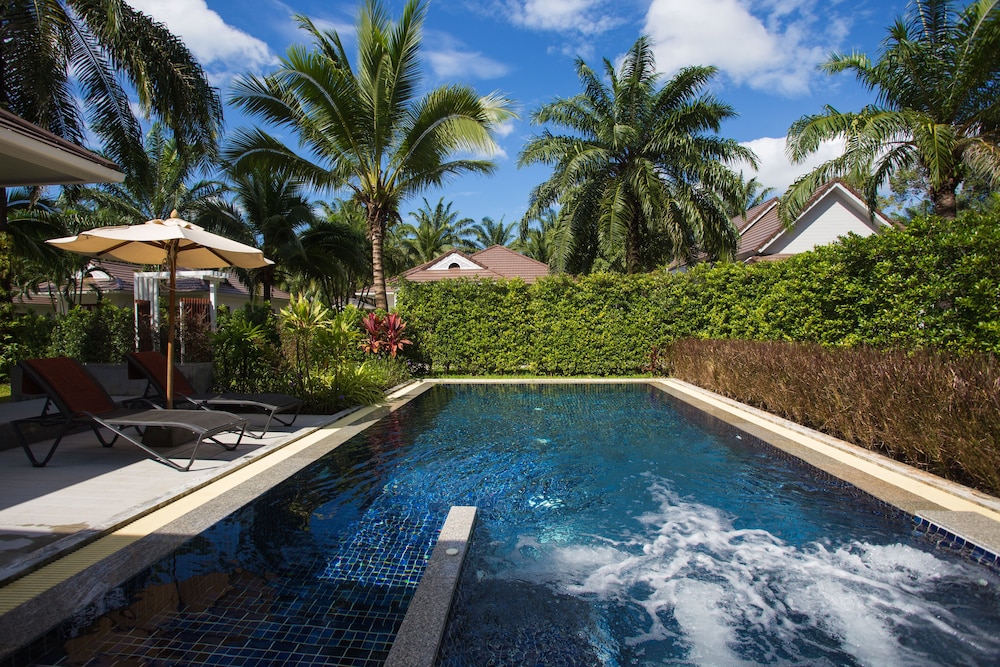 Alisea Pool Villas 62/65