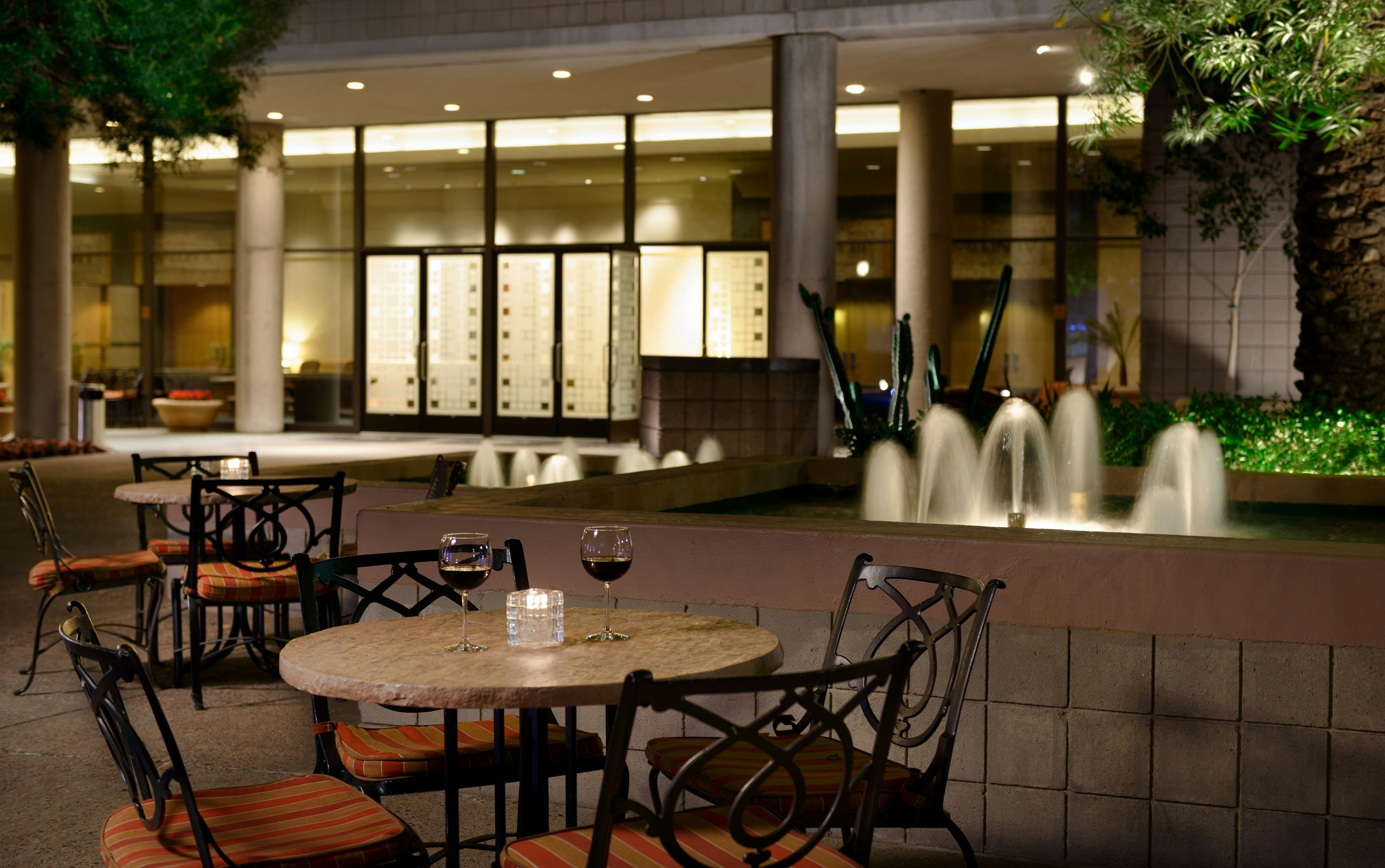 DoubleTree Suites by Hilton Hotel Phoenix 20/38