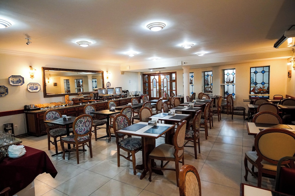 Euro Suite Campinas by Nacional Inn 47/61