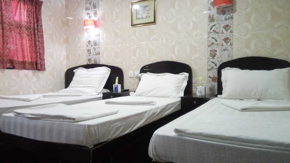 Marrigold Hostel 15/64