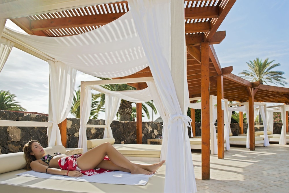 Elba Carlota Beach & Convention Resort 16/72