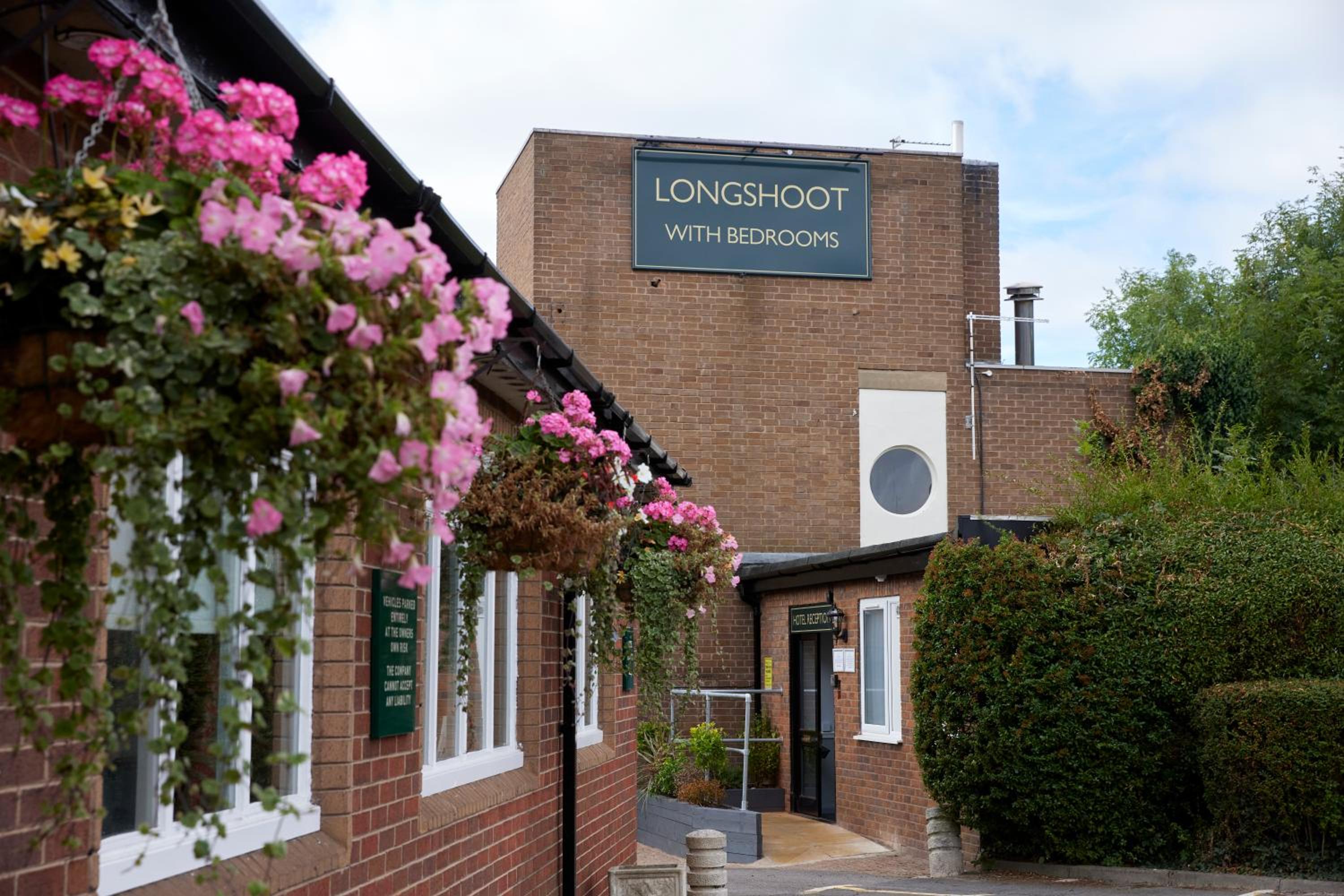Longshoot Hotel by Good Night Inns 8/26