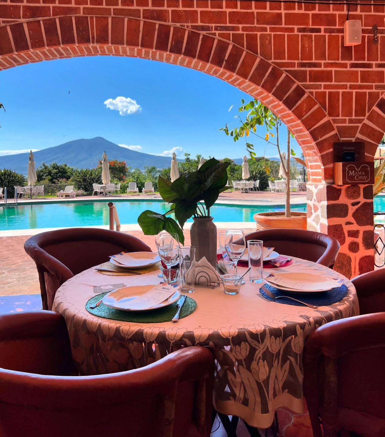 Mama Chuy Hotel & Villas 30/50