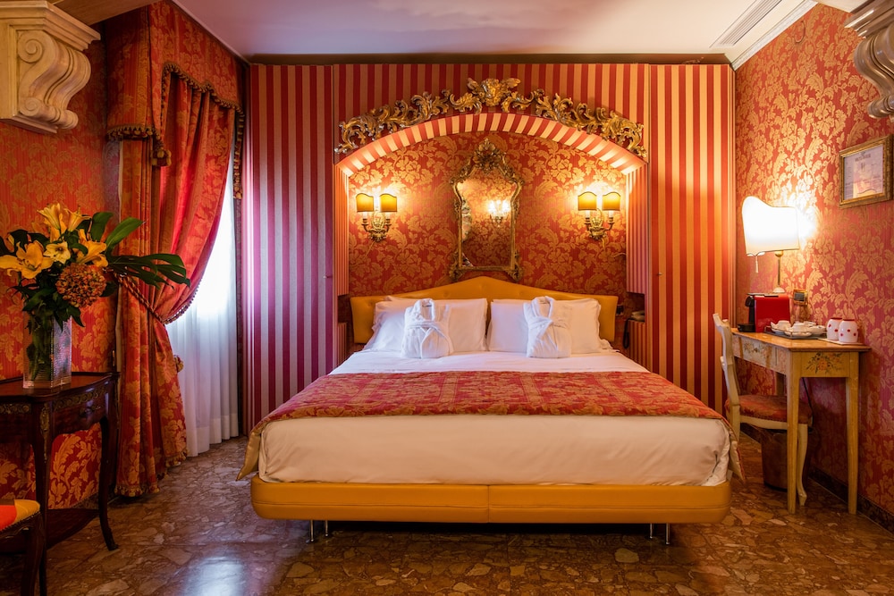 Hotel Santo Stefano 8/47