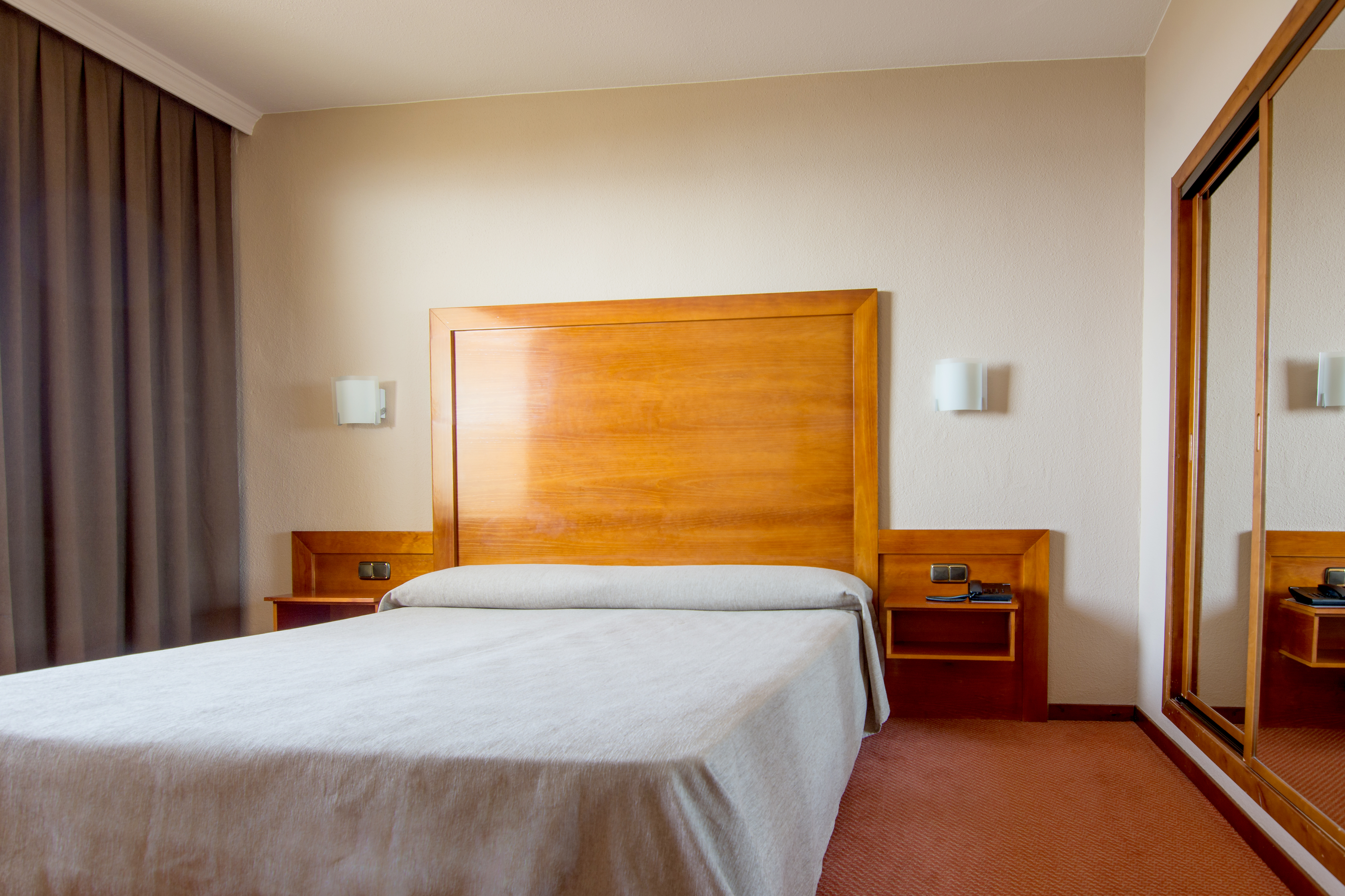 Standard, Double or Twin Bed