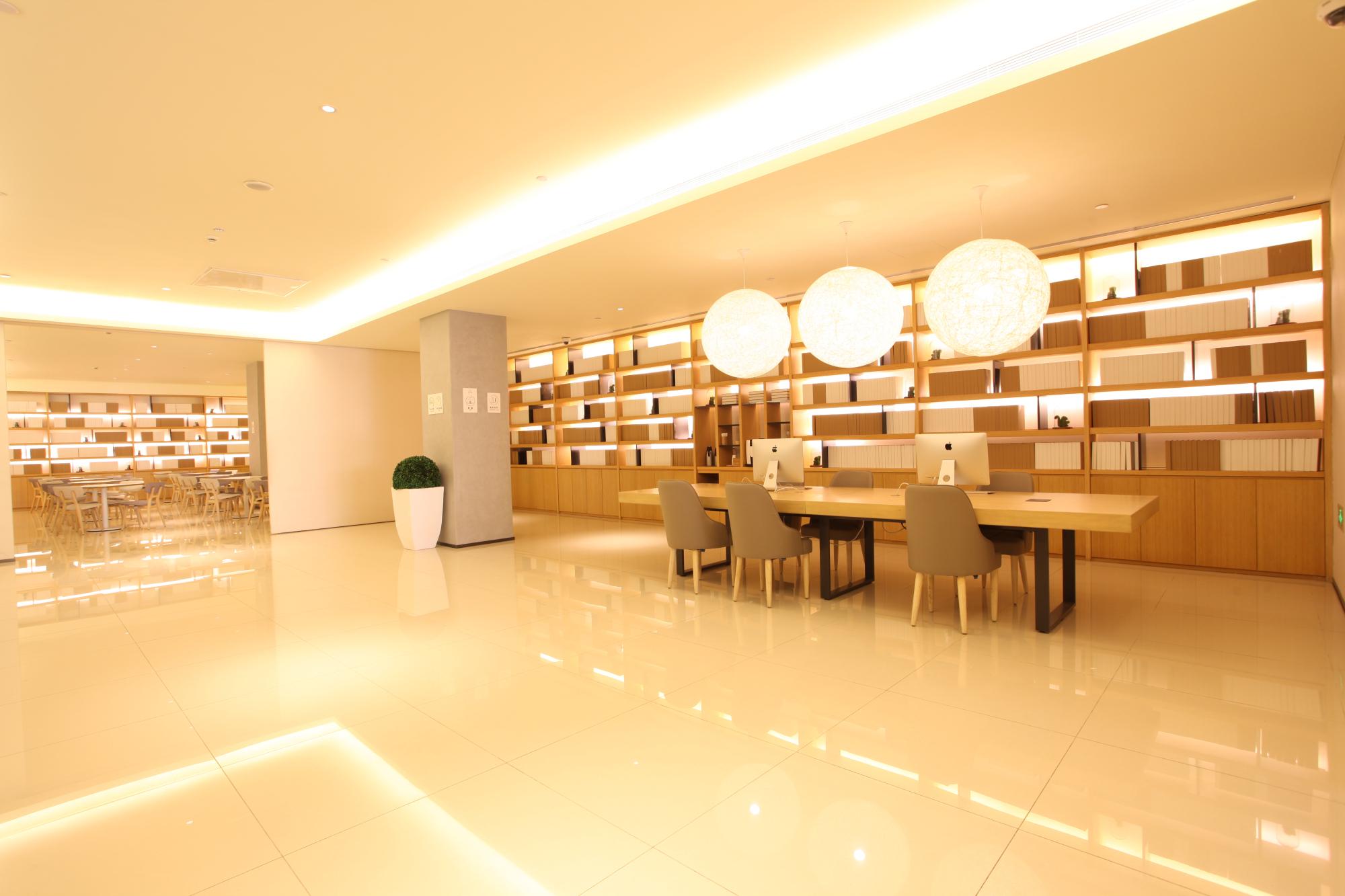 Ji Hotel (Shanghai Tiantong Road) 27/33