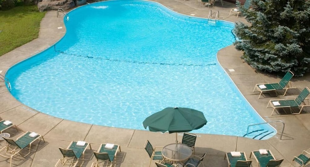 Chateau Resort & Conference Center 46/73