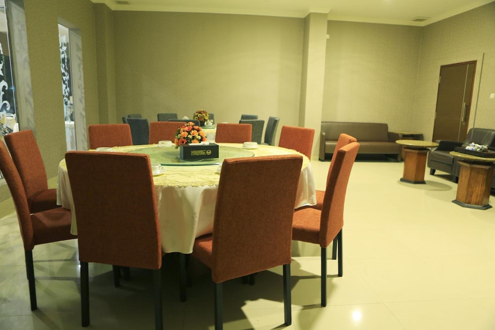 Hotel 55 54/56