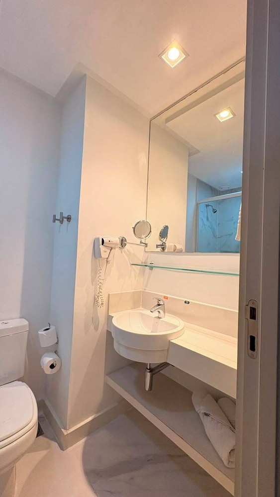Nobile Hotel Copacabana Design 48/50