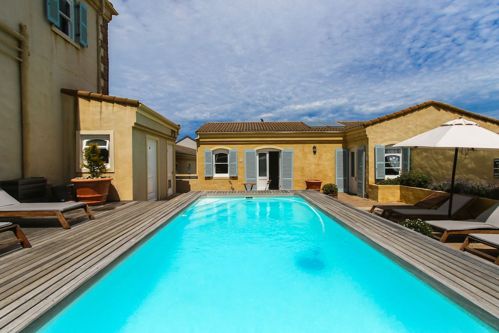 Auberge Burgundy Guest House Hermanus 26/43
