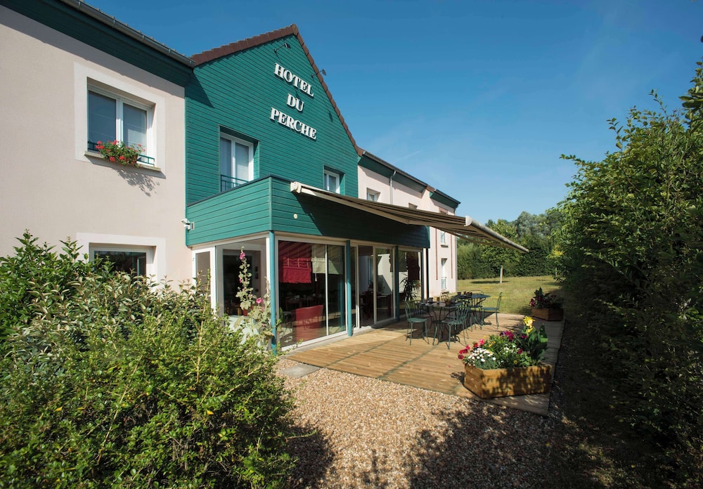 Brit Hotel Nogent Le Rotrou Hotel Du Perche 43/44